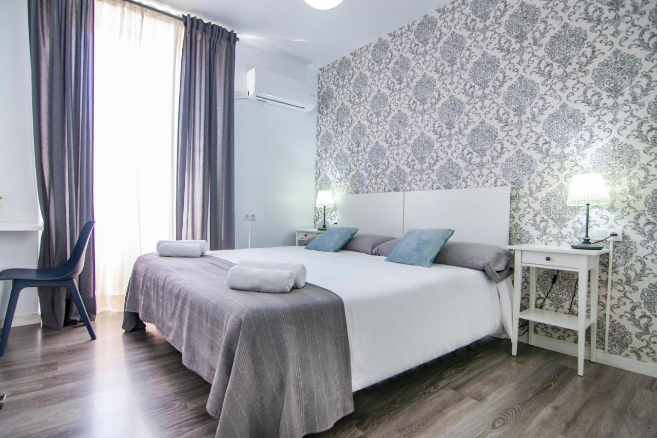 Kasa Katia Guest House Valencia Buitenkant foto