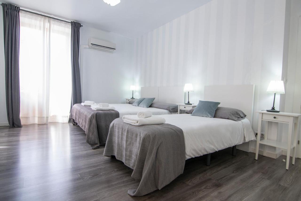 Kasa Katia Guest House Valencia Buitenkant foto